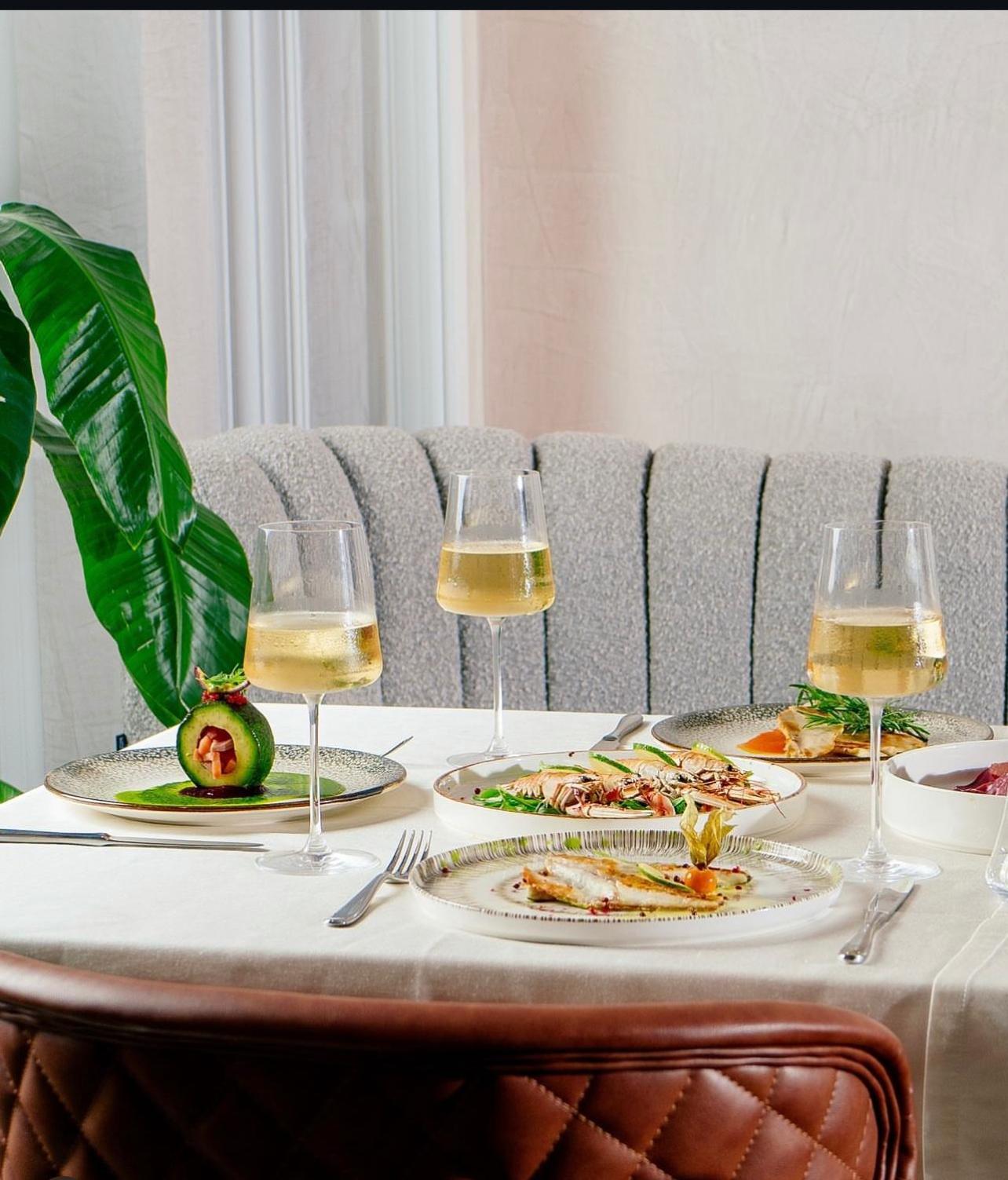 Coastline Luxury Apart Hotel Golem  Eksteriør billede
