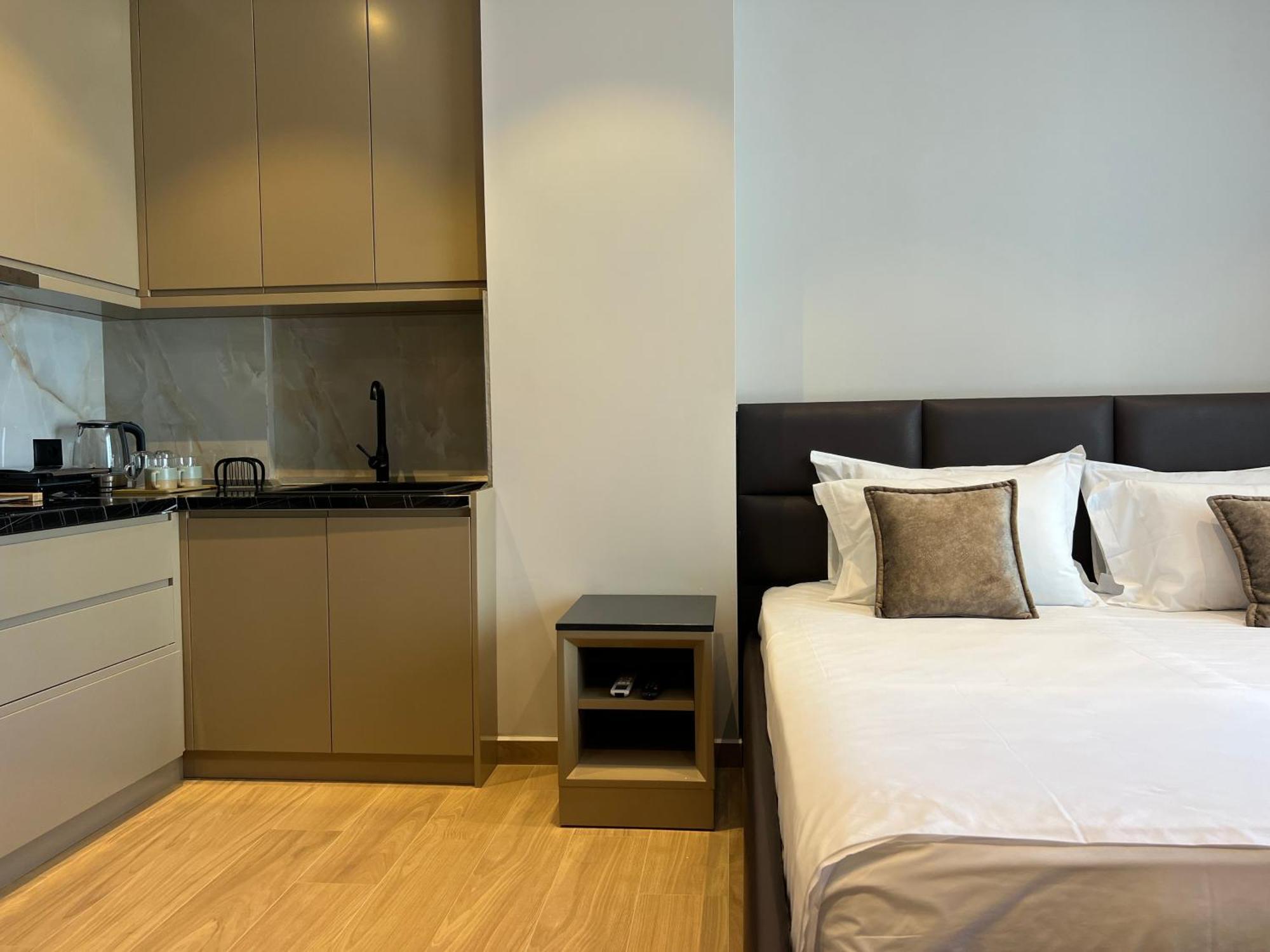 Coastline Luxury Apart Hotel Golem  Eksteriør billede